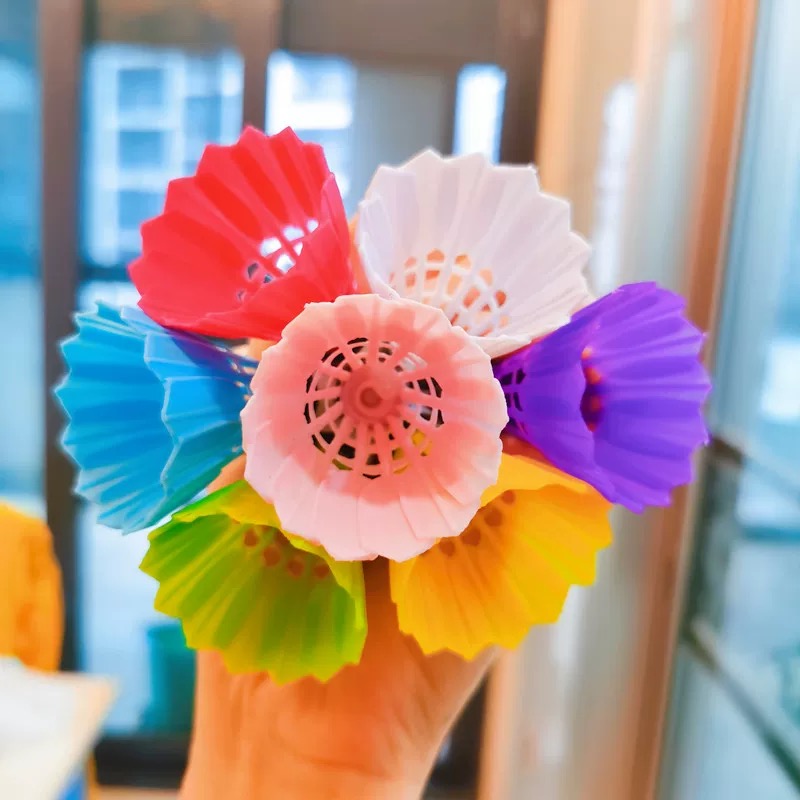 Creative Mini Badminton Keycha - Badminton Shuttlecock review and price